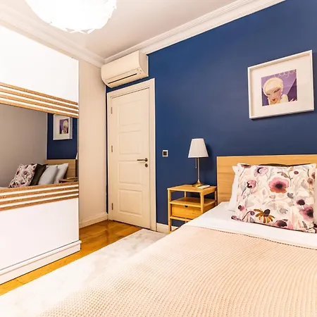 Lejlighed Stylish Urban Oasis 2 Min To Galata Tower