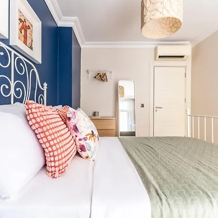 Stylish Urban Oasis 2 Min To Galata Tower